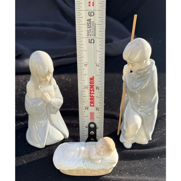 Cream & Blue Hummel Nativity Set 5" Scene 3 Piece Set Porcelain Baby Jesus -S86 - Picture 9 of 13